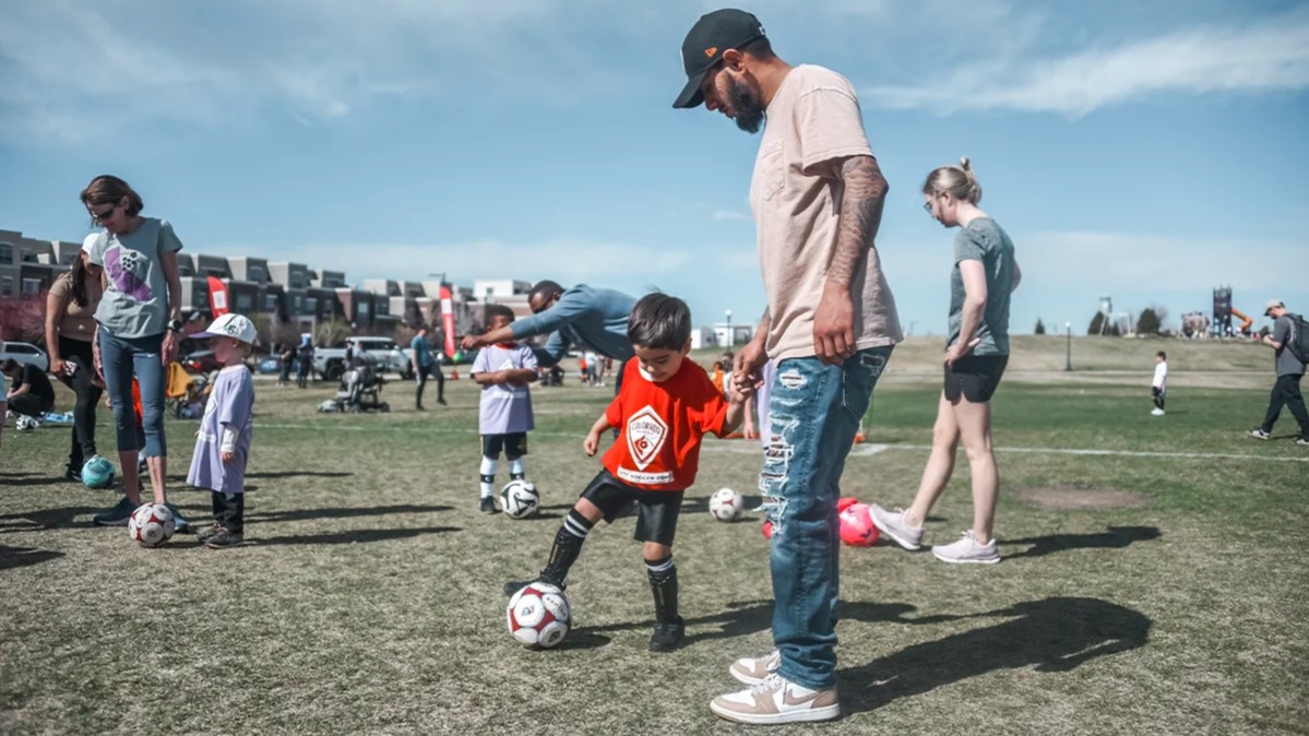 youth soccer sparks dribbling volunteer colorado storm